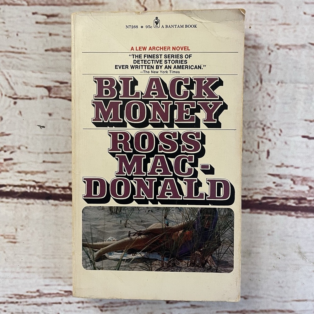 Black Money‎ by Ross MacDonald Vintage 1973 Bantam Paperback Lew Archer